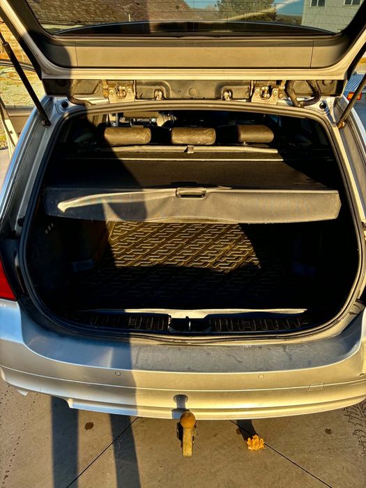 BMW E91 320d 6+1 Manual