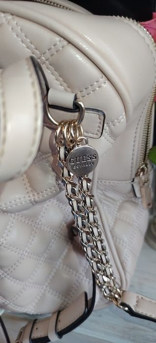 Rucsac de piele ecologica Guess