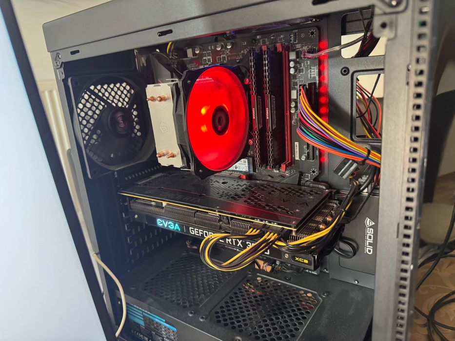 Vând calculator Gaming