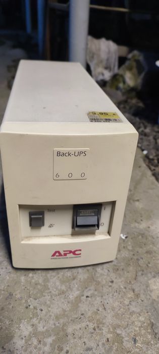 UPS-600. источник бесперебойного питания