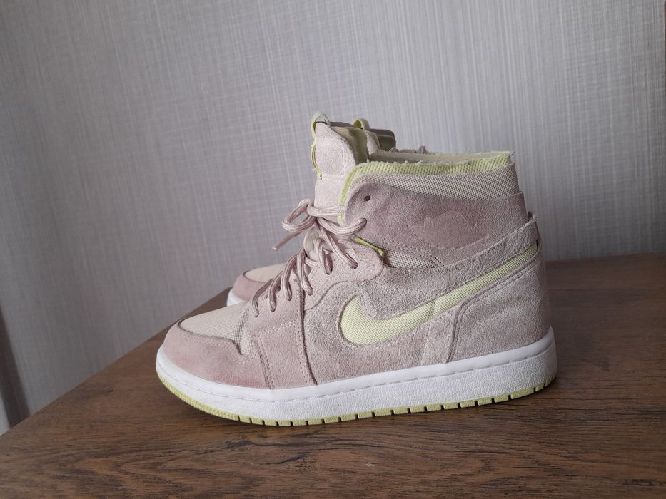 Jordan 1 Retro кецове 37.5 номер.