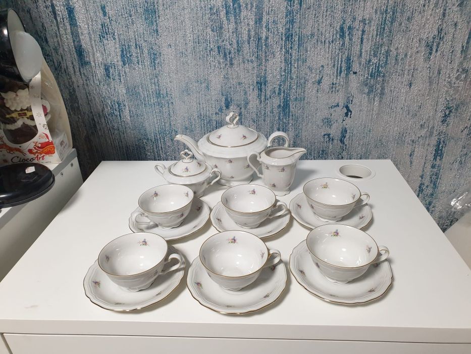 Set de boluri si cești porțelan