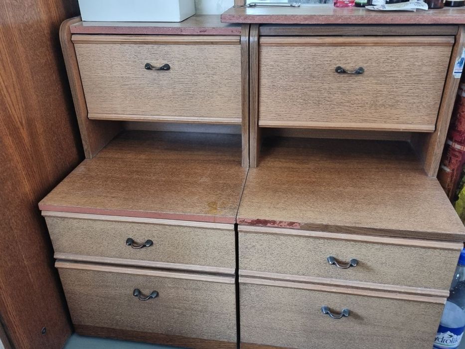 Продаётся спальный мебель в хорошем состоянии