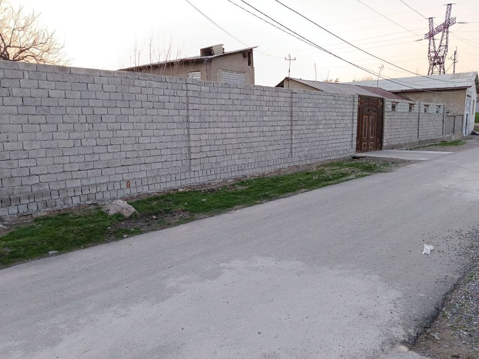 Продается большой участок в чирчике!