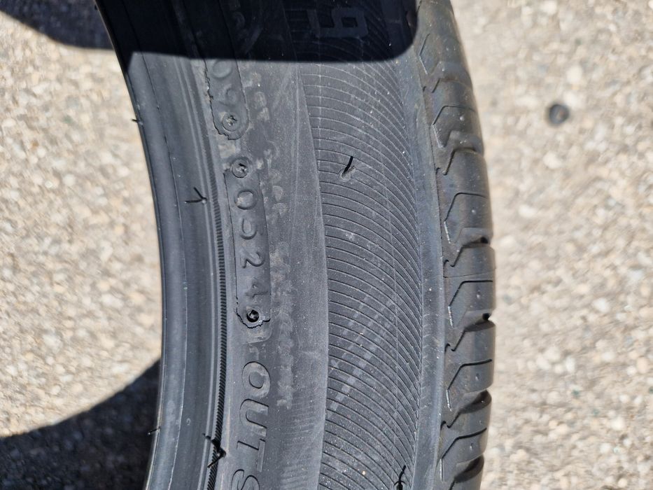 Летни гуми 235/50R19