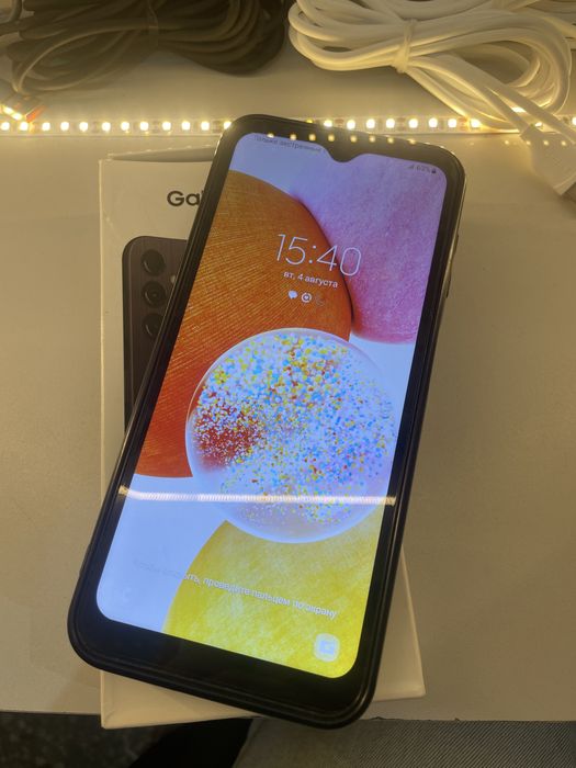 Продам samsung a14 в хорошем состоянии