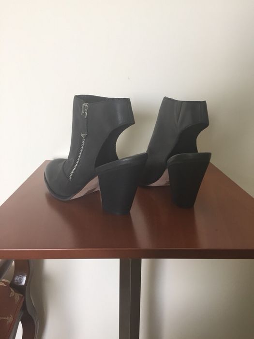 ALDO - Оригинальные кожаные туфли.