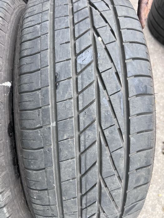 235/55 r19 goodyear de vara aproape nou -dot 2023-150 lei buc