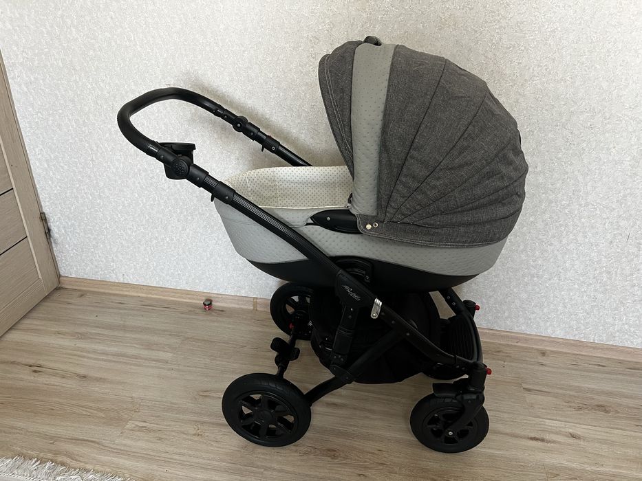Коляска 3в1 Adamex Barletta