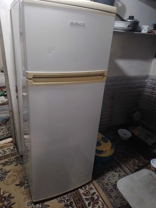Холодильник в хорошем состоянии