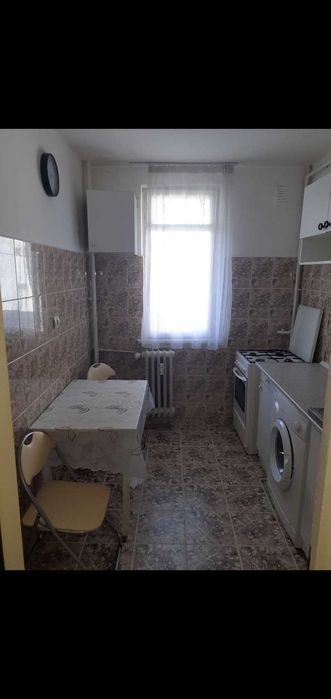 Apartament doua camere de închiriat