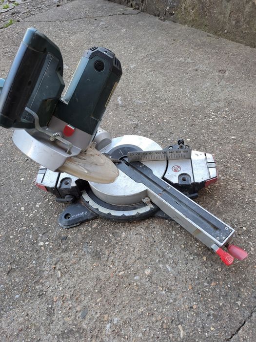 Metabo kgs216 m  за ремонт/за части