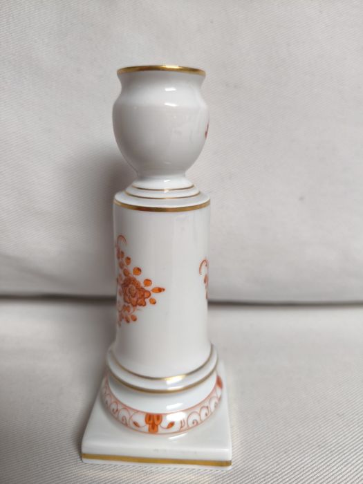 Продавам порцеланов античен свещник MEISSEN Уникален