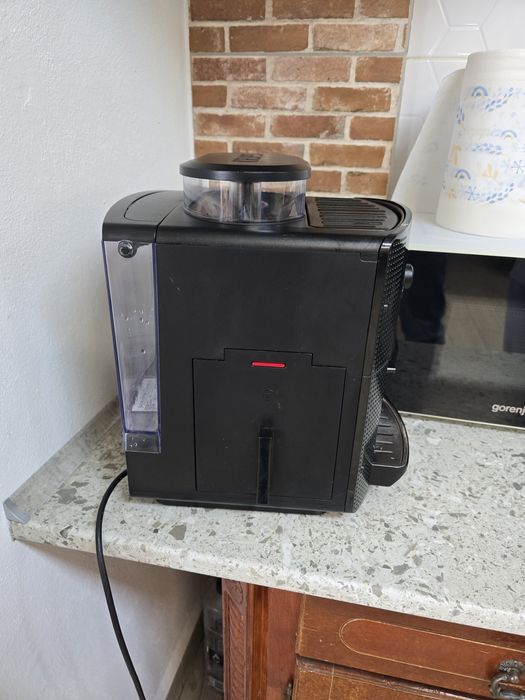 Expresor , aparat cafea boabe Krups