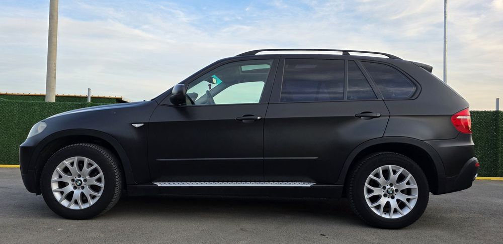 Vând Bmw X5  Model 2009