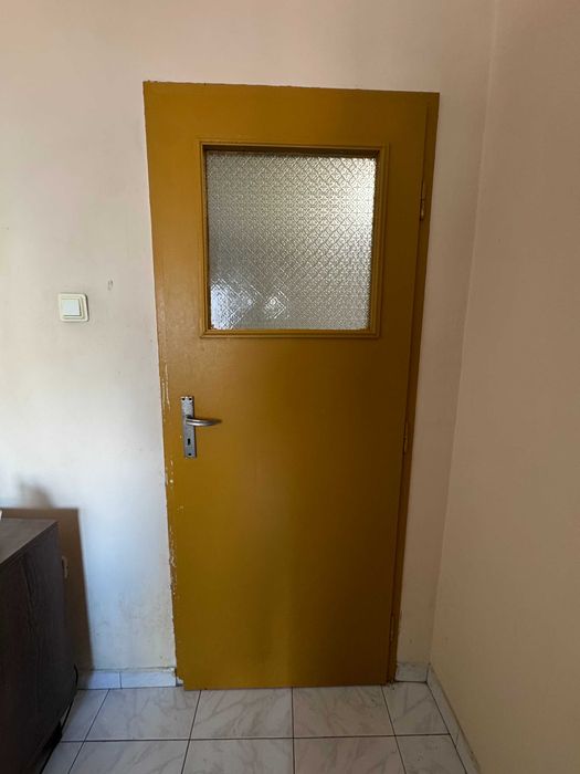 Интериорни врати