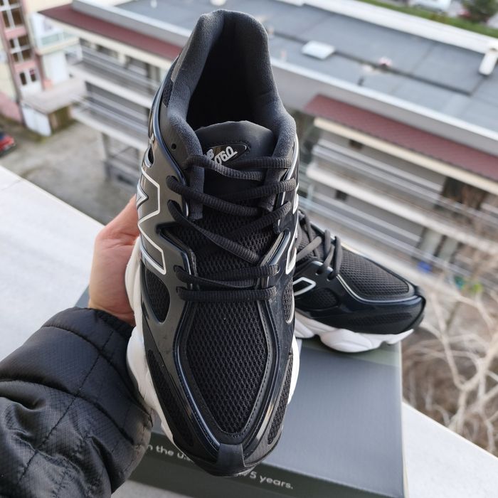 New Balance 9060 Black and White 42