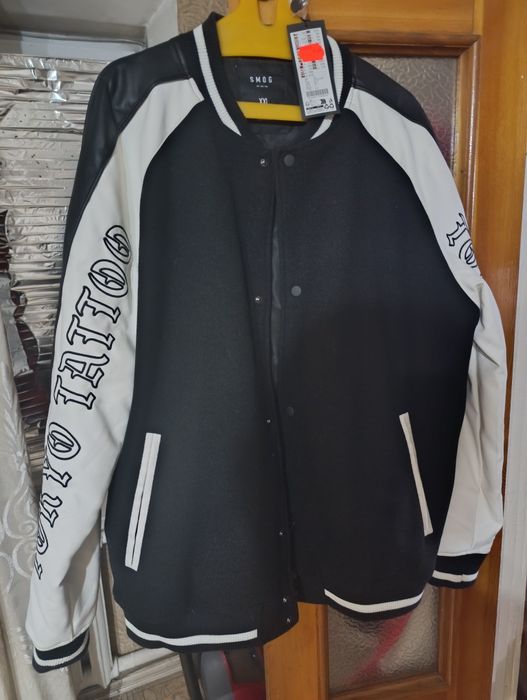 Продам бомбер новый