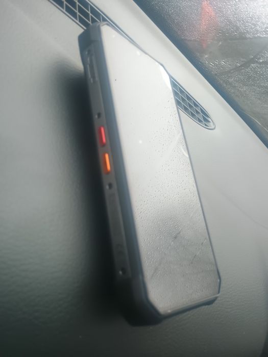 Negociabil. Vând iHunt Titan Music p22000 ultra. 12000 mp  urgent