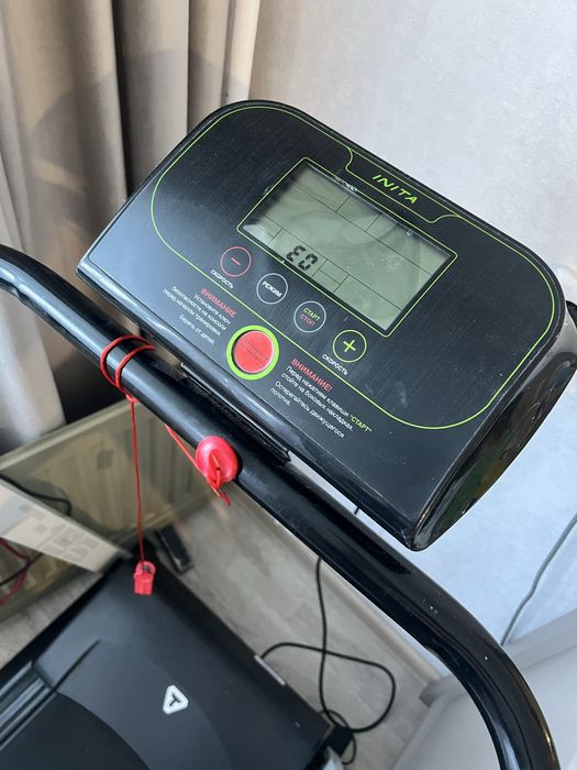 Продам беговую дорожку