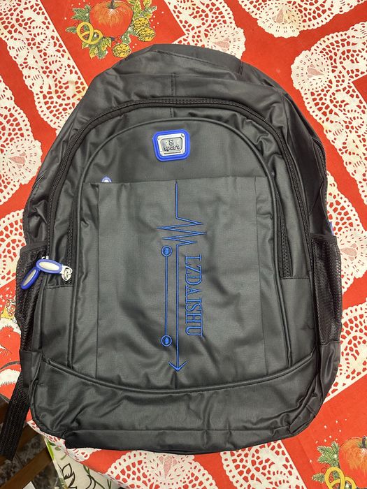 Rucsac nou pentru scoala sau drumetii