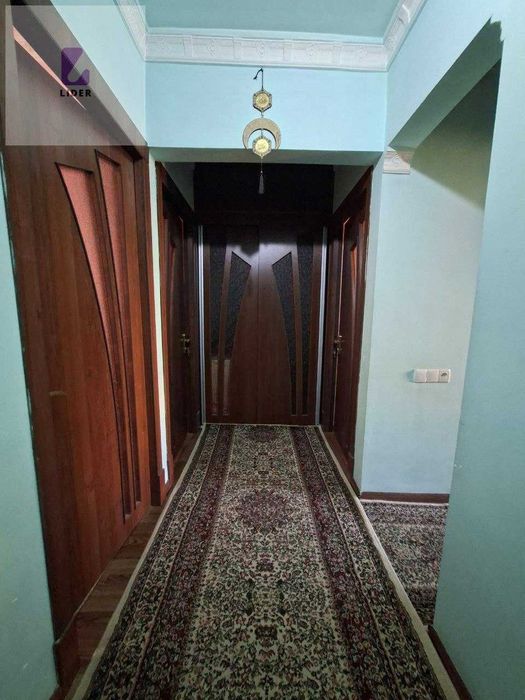 3х комнатная квартира с удобствами, находится в середине