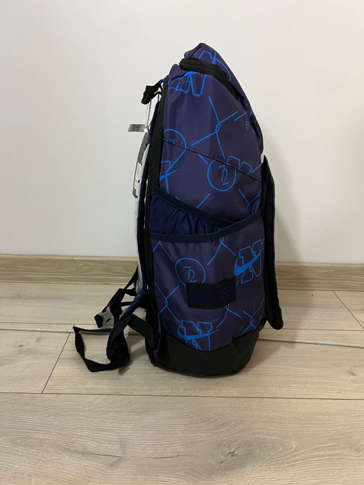 Vindem ghiozdane NIKE ELITE