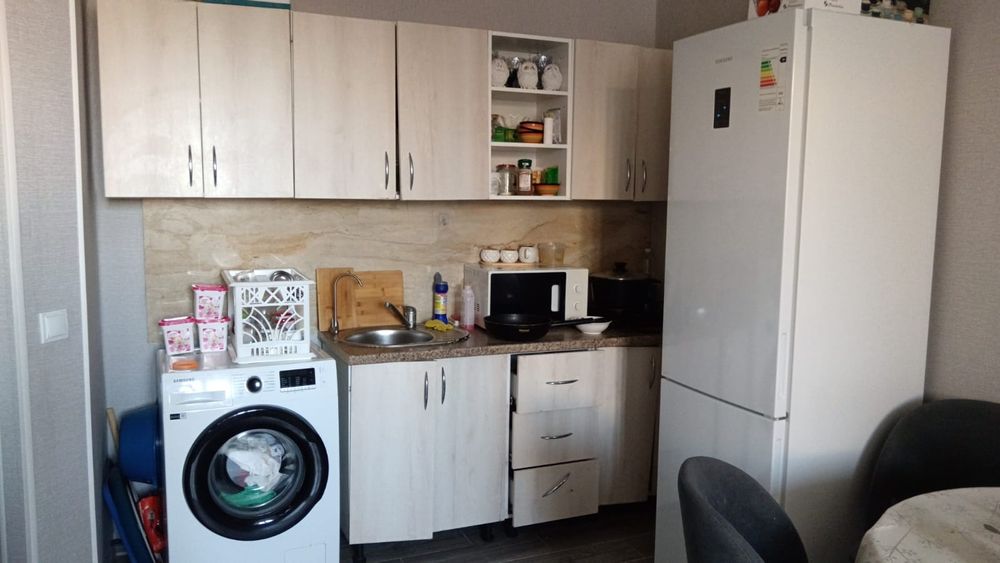 Отдам кухонный гарнитур