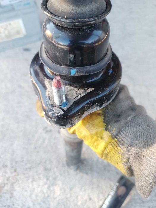 Задни амортисьори за Митсубиши Оутлендър /  Outlander до 12г.