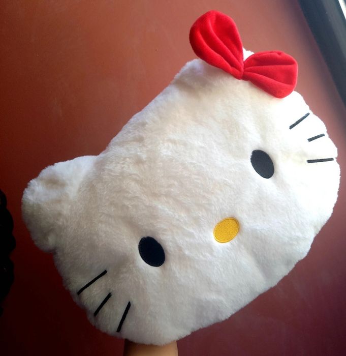 Perna pufoasa Hello Kitty noua perna sanrio hello kitty