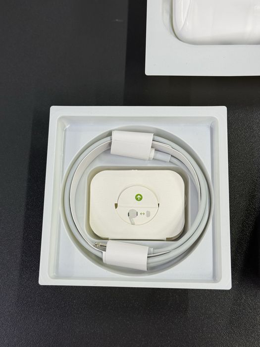Airpods 2 nd gwneration pro продаются