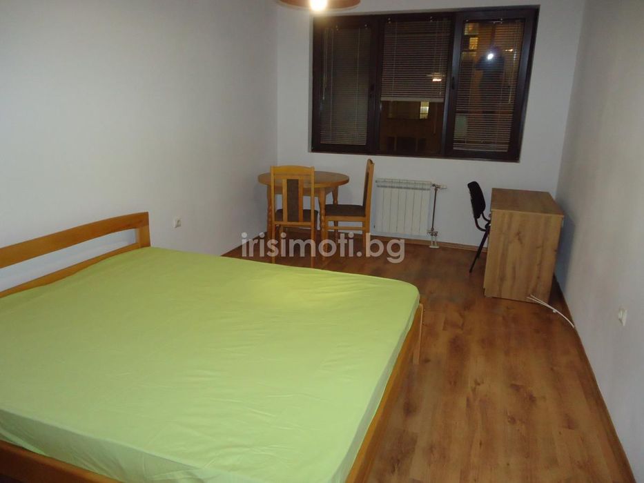 Дава се под наем Четиристаен апартамент в София, Стрелбище - 130 кв.м за 997.05 € - Снимка #9