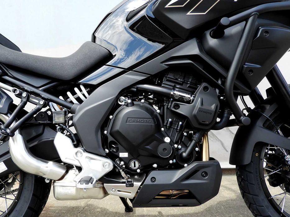 Motocicletă CFMOTO 700MT ABS 2026 | Finantare rapida