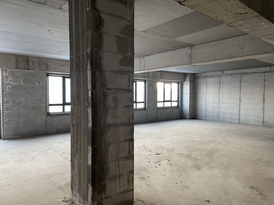 234 м2 с кадастром и 2 парковками