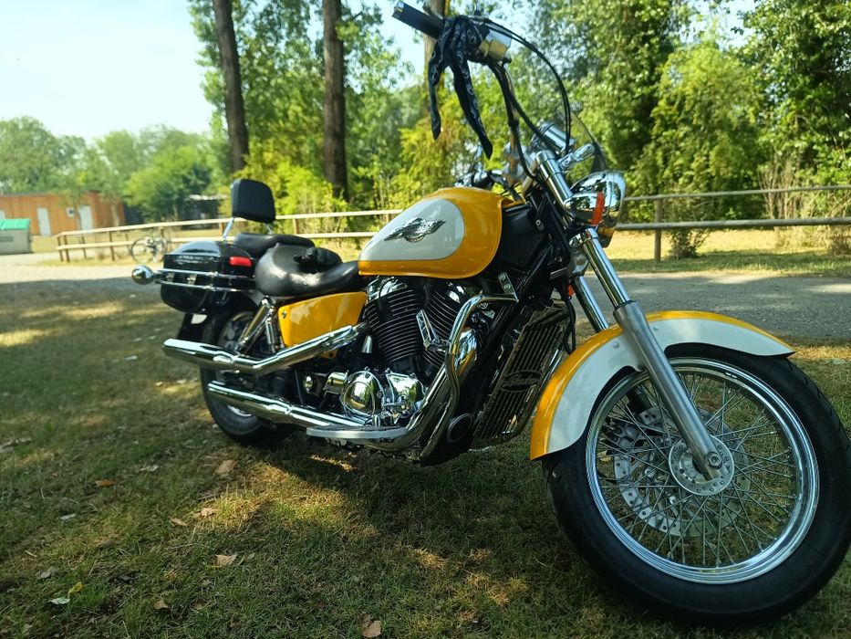Honda Shadow  C2.  1100cc
