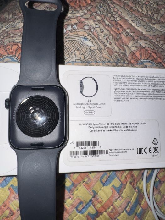 Эпл вотч SE2 44mm