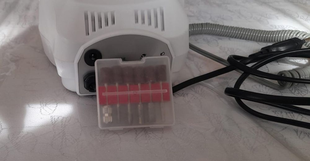 Nail polisher- апарат снятье