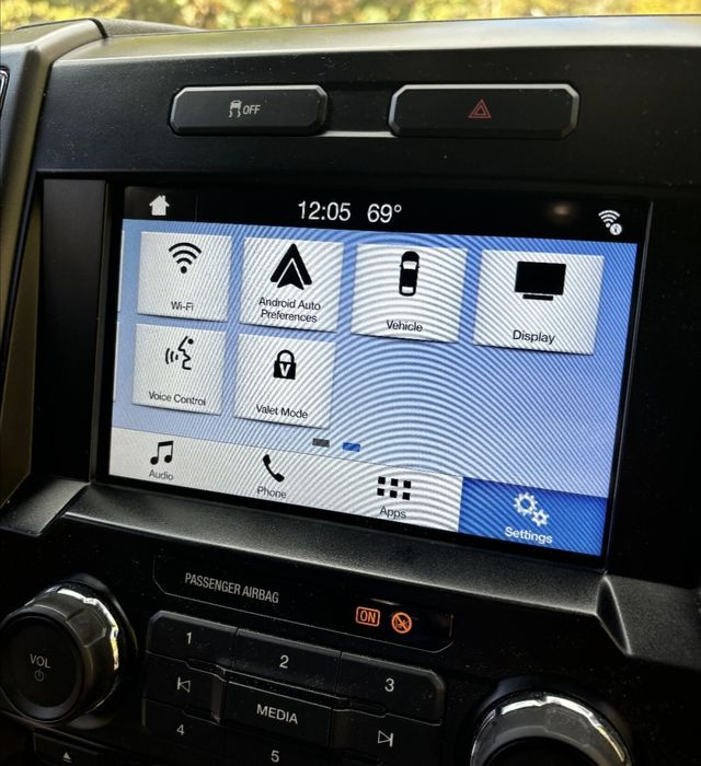 Активация на Carplay & Android Auto за Ford Sync 3