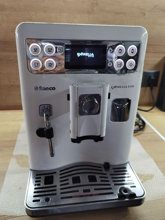 Saeco Exprelia EVO - внос от Германия , бяла перла