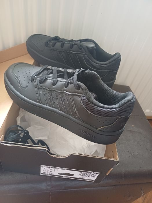 Adidas Hoops Classic