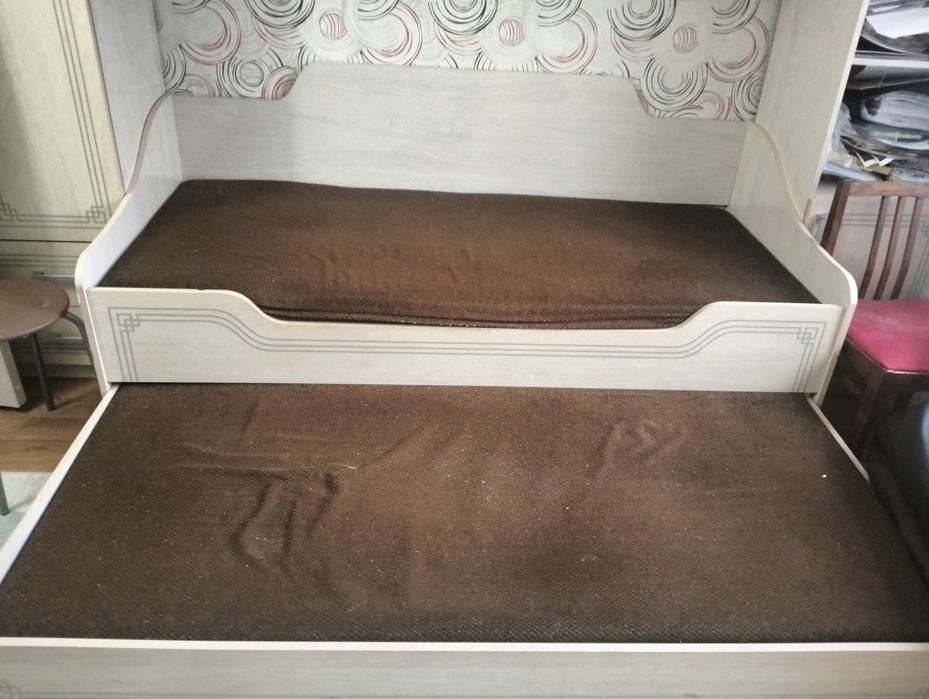 Продается тахта раздвижная