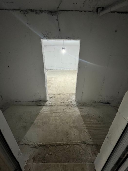 Boxă 20 mp închiriat - Ozana, Titan – iluminată, supraveghere video