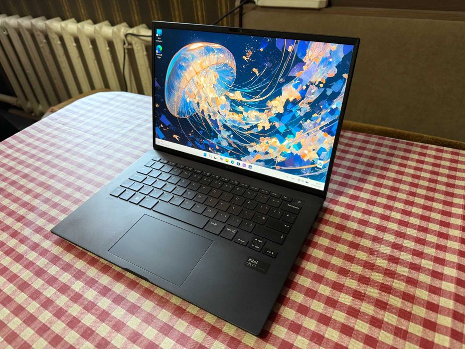 Ультрабук LG Gram. Ultra 5 125h. Ram 8gb. Ssd 512 gb