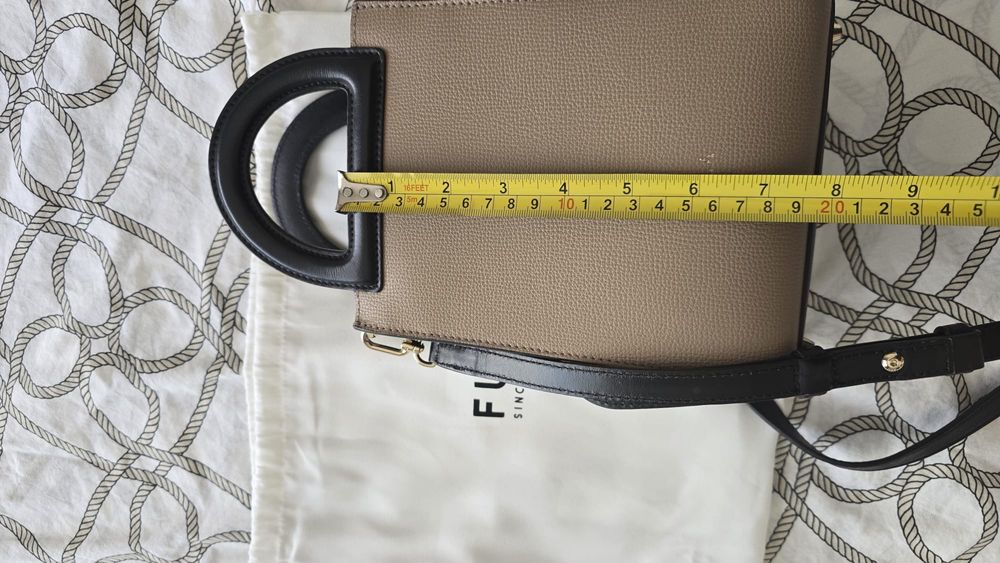 Чанта Furla в бежово и черно