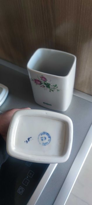 Буркани за подправки "Рози"