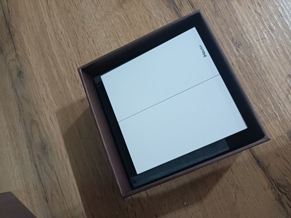 Смарт зигбее двухклавишный выключатель