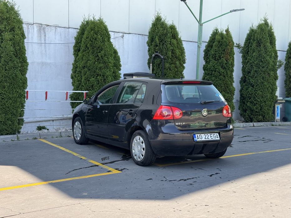 Volkwagen Golf 5  Unic Propietar