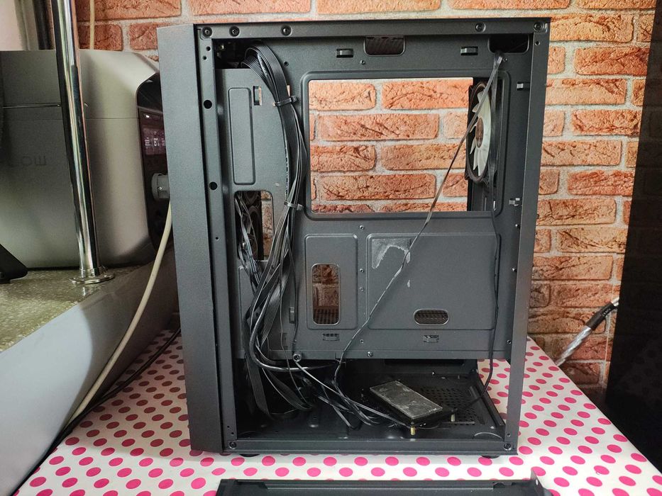 Carcasa PC Cooler MA100 Mesh ARGB black.