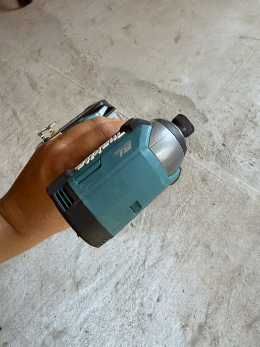 Makita TD003G 40V