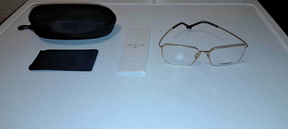 Rama din Titanium pt ochelarii de vedere Balenciaga Unisex prod nou